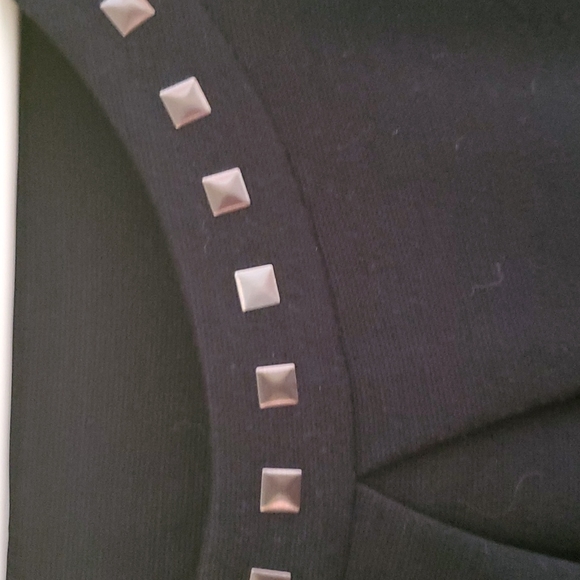 Dress - Picture 2 of 5